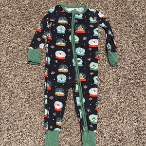 Kiki and Lulu snow place like home convertible footie